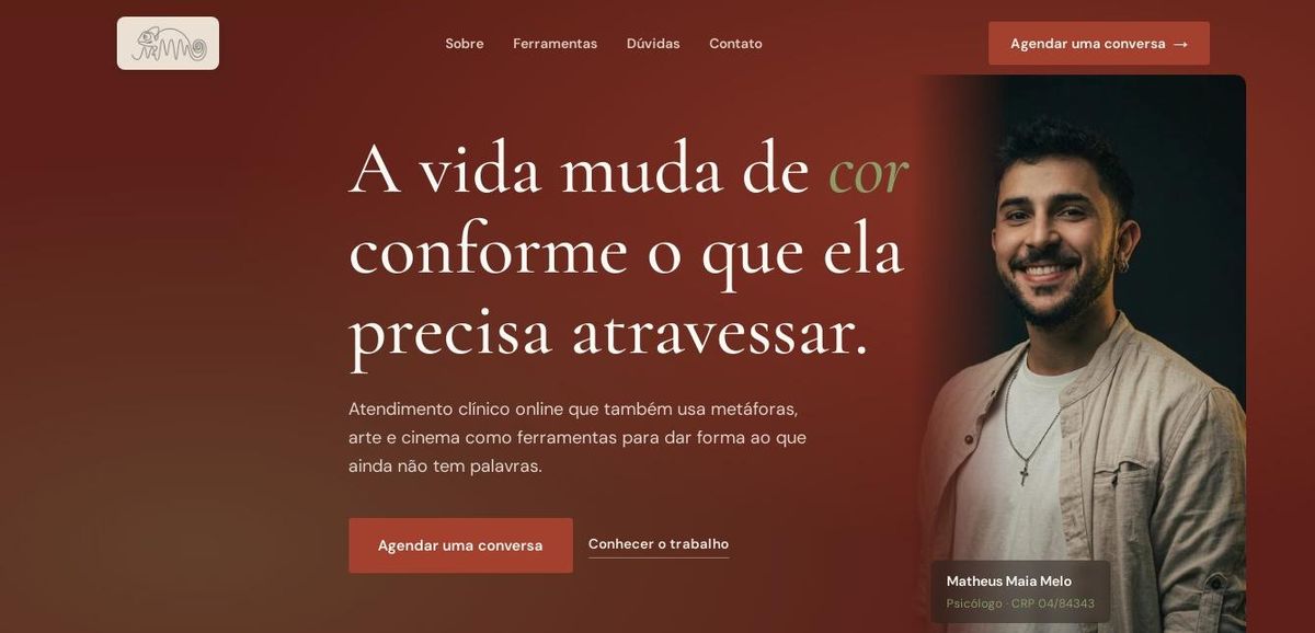 Site profissional para psicólogo clínico, fundo em gradiente vermelho